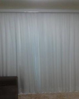 Cortina voil blackout no trilho suisso - Foto 1